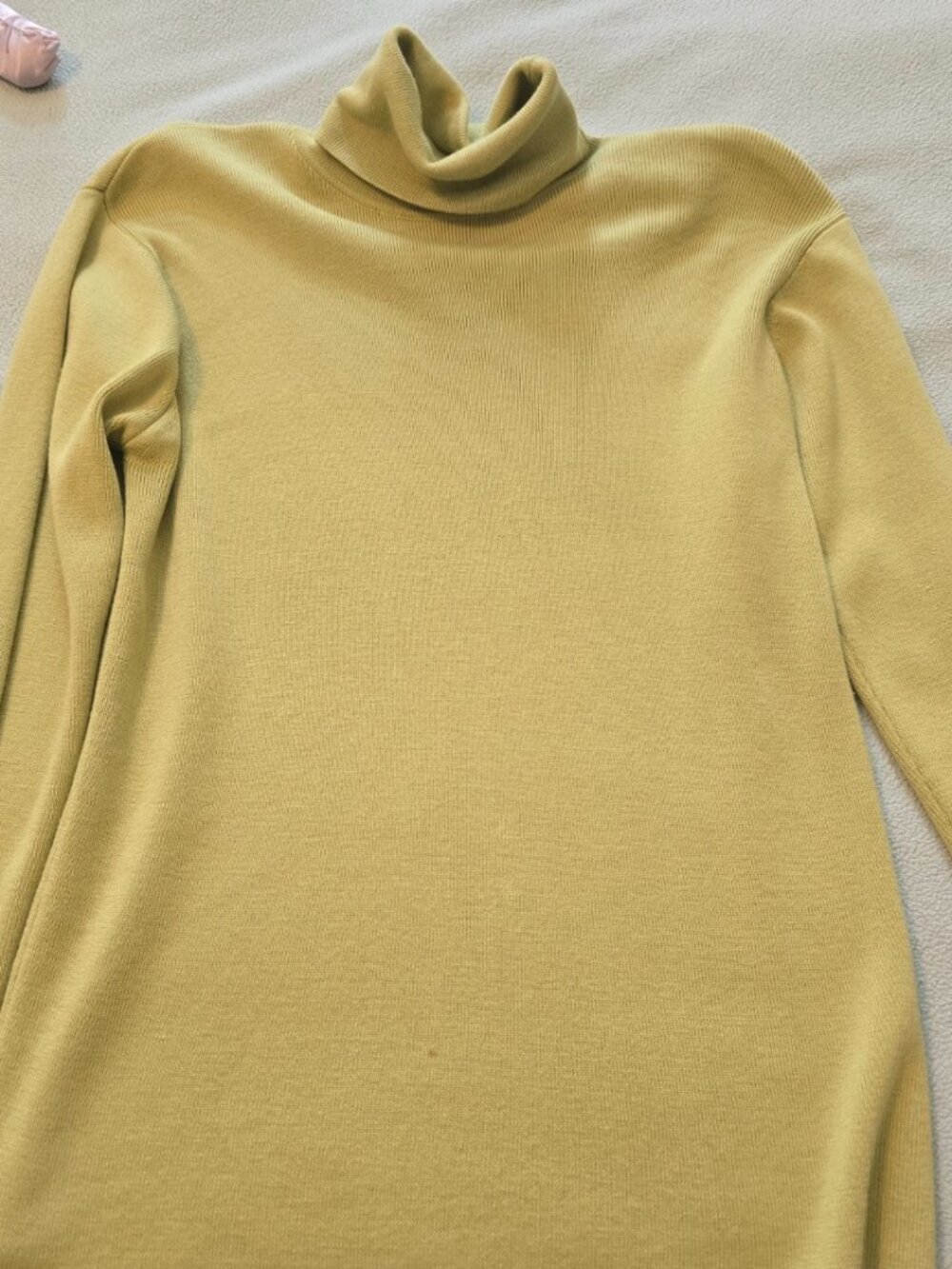 Ladies green turtleneck sweater